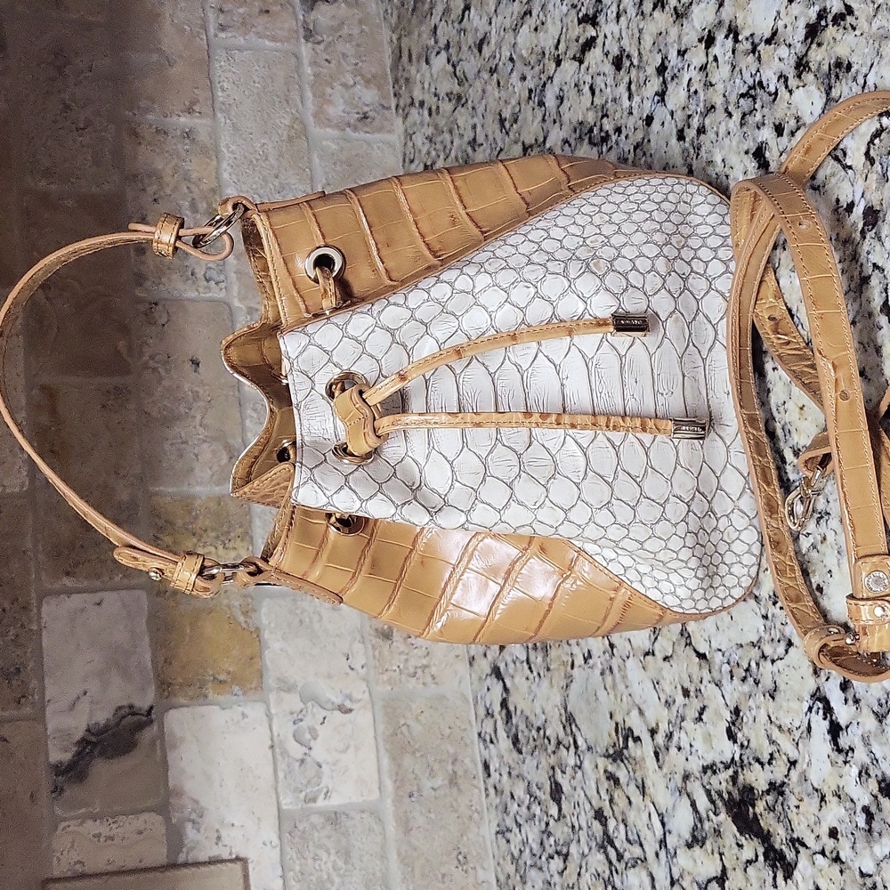 Brahmin Melinda Multi Castalia Bucket Bag - Picture 2 of 13